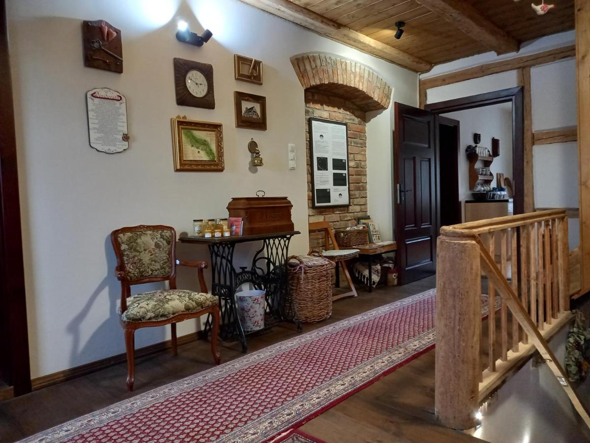 Biala Kalina Kaczawy Hotel Свежава Екстериор снимка